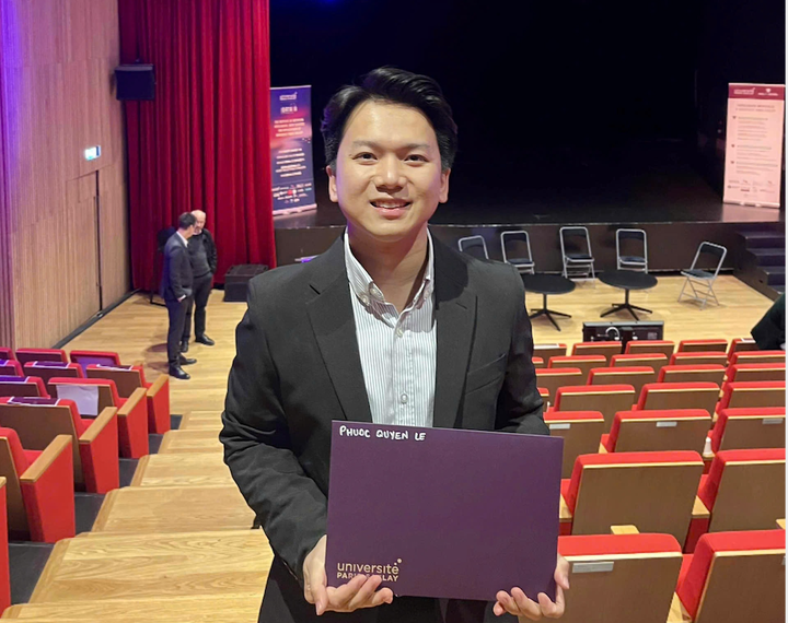 Lê Phước Quyền tại Đại học Paris-Saclay, Pháp, hồi tháng 9/2025.