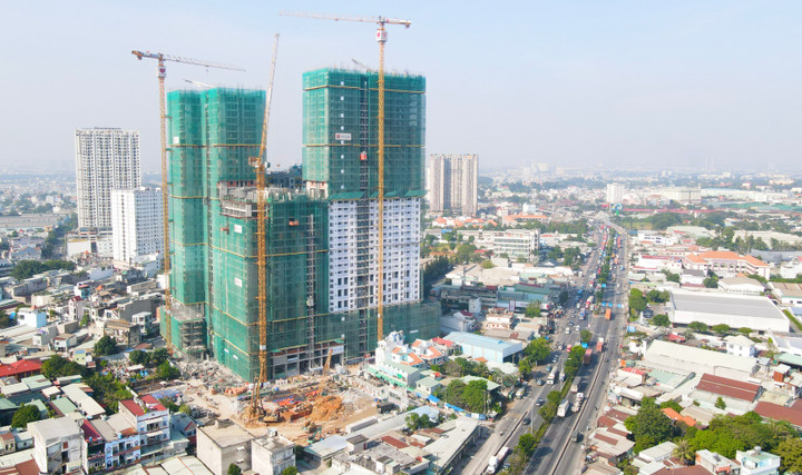 Dự án Picity Sky Park có chiều cao nổi bật trên trục đại lộ Phạm Văn Đồng với 40 tầng nổi.