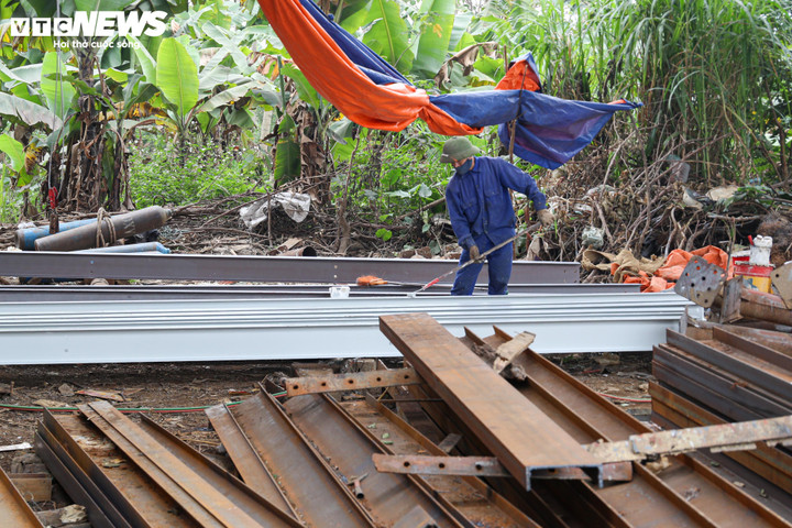 Diện mạo mới của cầu Long Biên sau 2 tháng trùng tu - 16