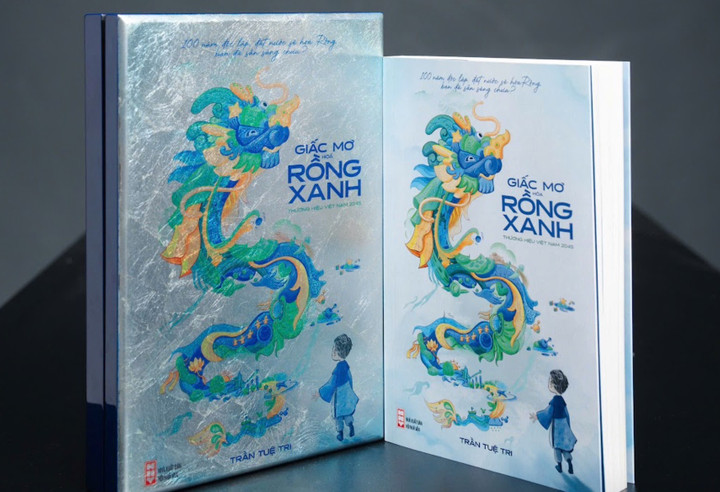 Cuốn sách "Giấc mơ hoá Rồng Xanh" của tác giả Trần Tuệ Tri.