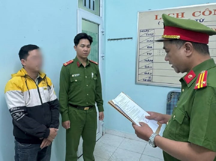 Nguyễn Thành Chính bị khởi tố. (Ảnh: C.A)