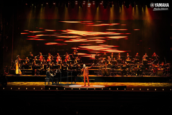 Nhạc cụ là nền tảng giúp cảm xúc nghệ sĩ thăng hoa.