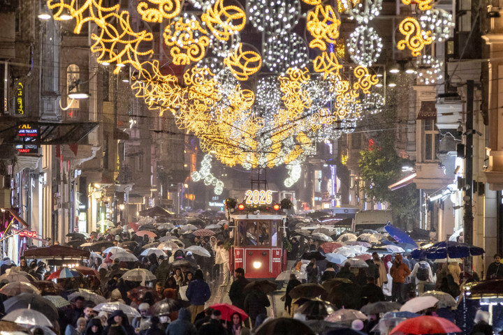 Không khí trước thềm năm mới ở Thổ Nhĩ Kỳ. (Ảnh: Reuters)