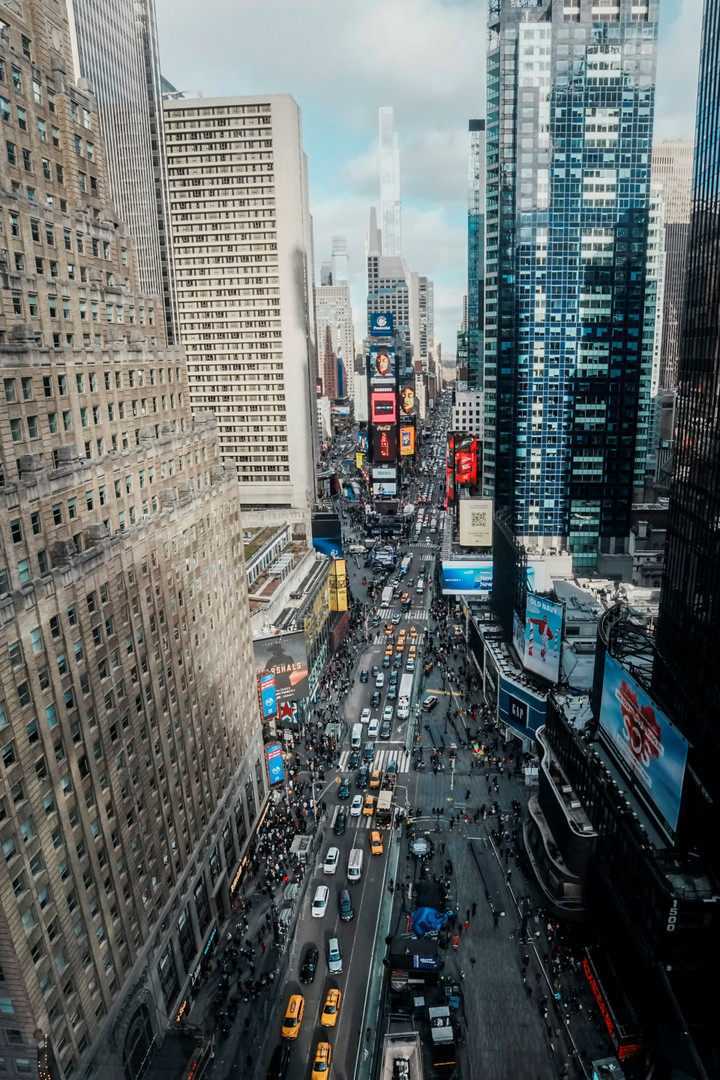 Đường phố New York trước thềm năm mới. (Ảnh: Reuters)