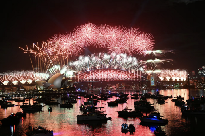 Trực tiếp: Thế giới và Việt Nam bước sang năm mới 2026 - 37