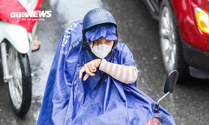 Ngày Tết Dương lịch 1/1/2026, miền Bắc đón không khí lạnh. (Ảnh minh hoạ: Khổng Chí)