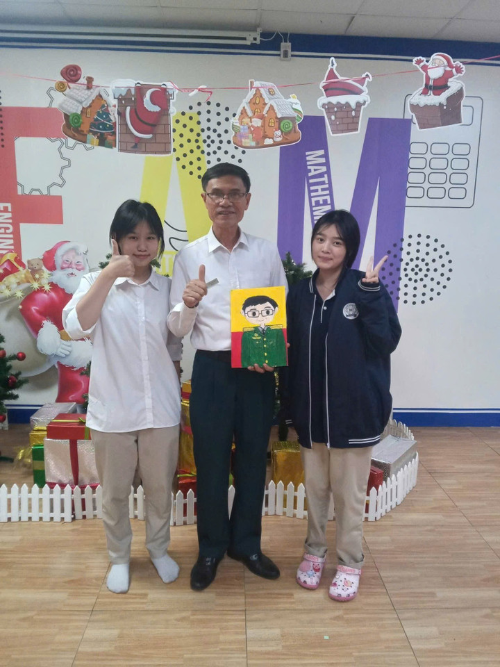 Học sinh vi phạm phải 'gánh nước', cách kỷ luật lạ mà nhân văn - 2