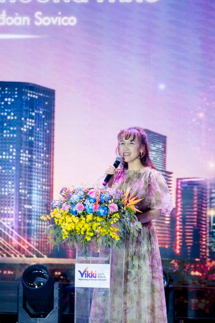 Saigon Marina IFC rực rỡ đêm pháo hoa với công nghệ ánh sáng hàng đầu thế giới - 4