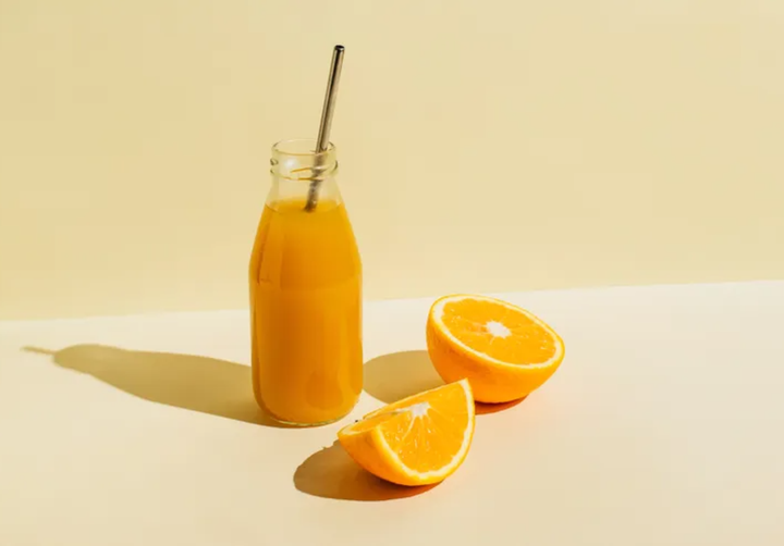 Nước cam là nguồn cung cấp dồi dào Vitamin C (Ảnh: Getty Images)