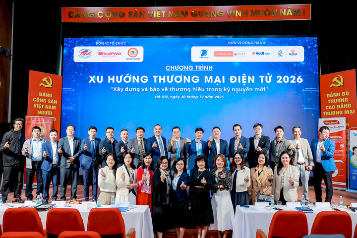 Thương mại điện tử 2026: Doanh nghiệp Việt trước cơ hội bứt phá xuất khẩu số - 1