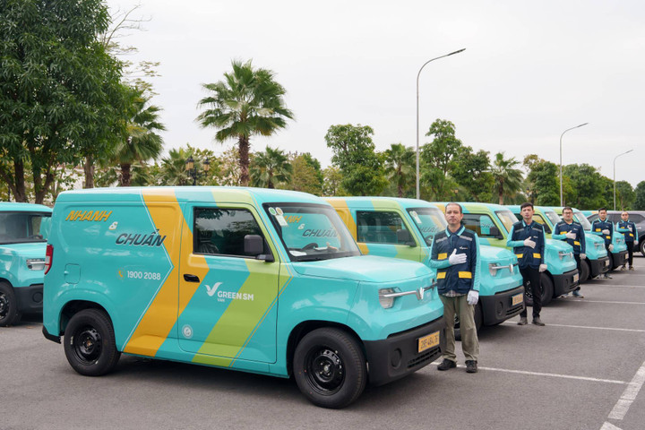 Green SM Van đảm bảo chất lượng dịch vụ "Nhanh và Chuẩn" thông qua đội ngũ tài xế cơ hữu.