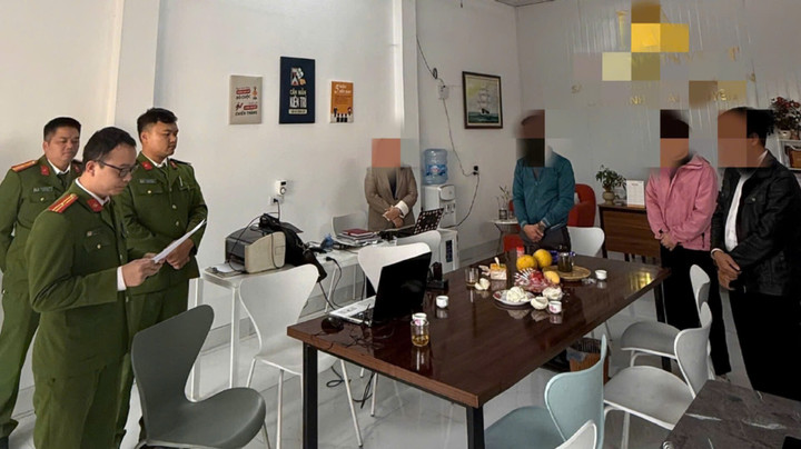 Công an tỉnh Thái Nguyên đã khởi tố vụ án hình sự, khởi tố bị can, ra lệnh tạm giam và khám xét khẩn cấp đối với Phạm Thị Hồng G, Hoàng Văn H và Nguyễn Văn T.