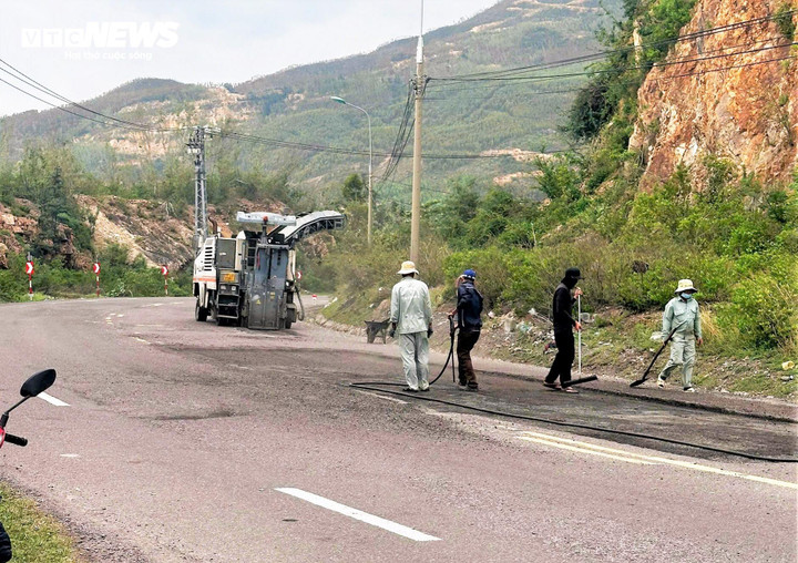Tuyến quốc lộ 1D qua địa bàn Gia Lai (Km 00+00 - Km20+650) đã được UBND tỉnh Gia Lai chỉ đạo khẩn trương sửa chữa, khắc phục)