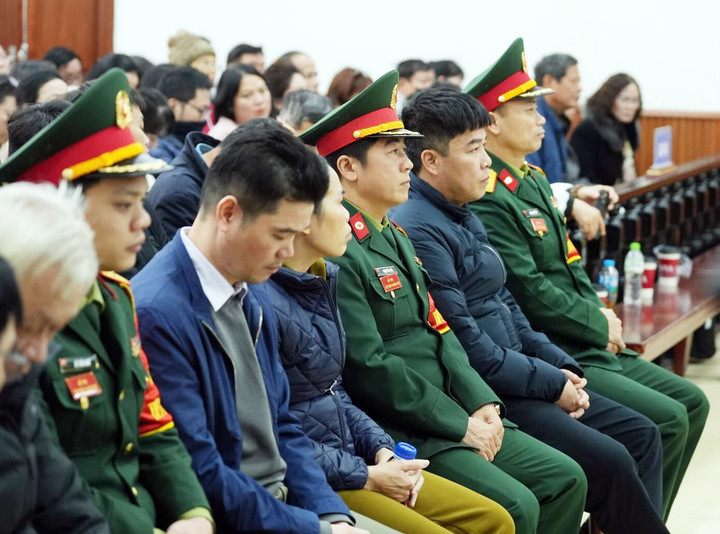 Các bị cáo tại phiên tòa.