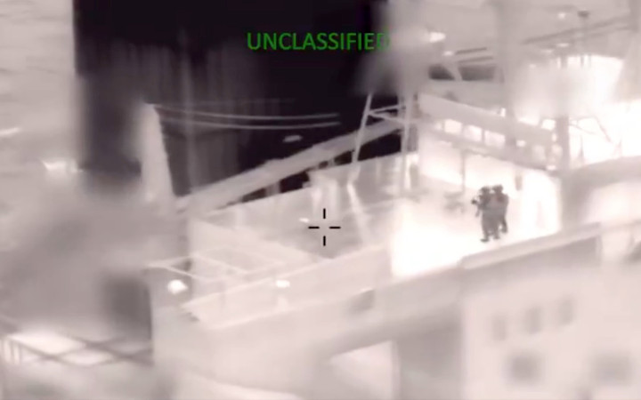 “Chúng tôi vô cùng tự hào về lực lượng tác chiến trên biển của Tuần duyên vì việc thực thi nhiệm vụ không khoan nhượng", Bộ trưởng An ninh Nội địa Mỹ Kristi Noem cho biết. (Ảnh: X/Kristi Noem)