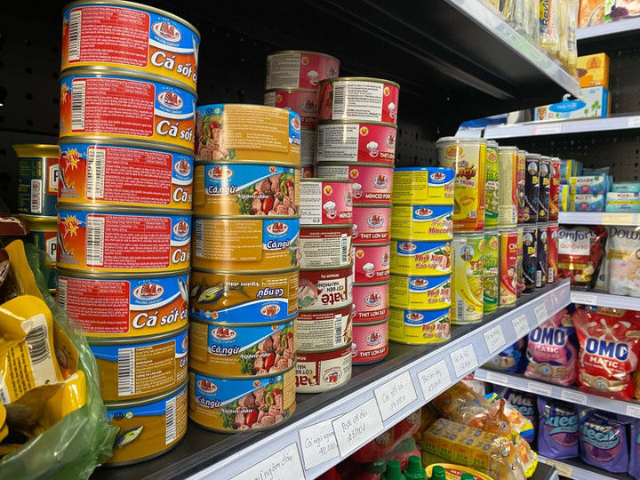 Lực lượng chức năng ghi nhận tổng khối lượng thịt lợn được tập kết trong kho lên tới 120 tấn.