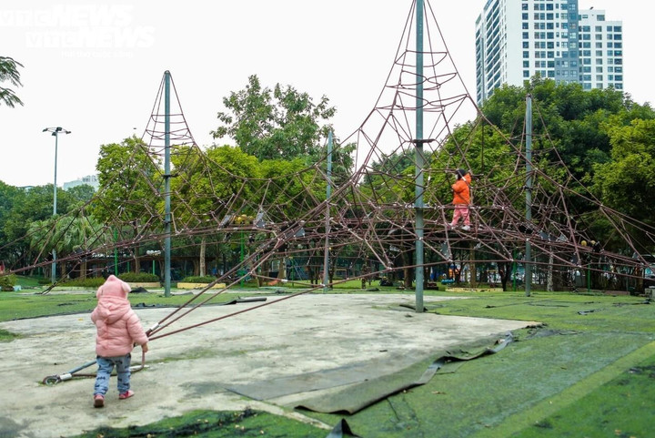 Công viên xuống cấp 'lột xác' thành khu vui chơi hiện đại ở Hà Nội - 2