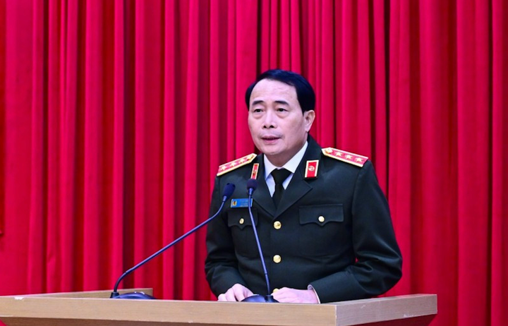 Thứ trưởng Lê Quốc Hùng phát biểu tại hội nghị. (Ảnh: CAND)