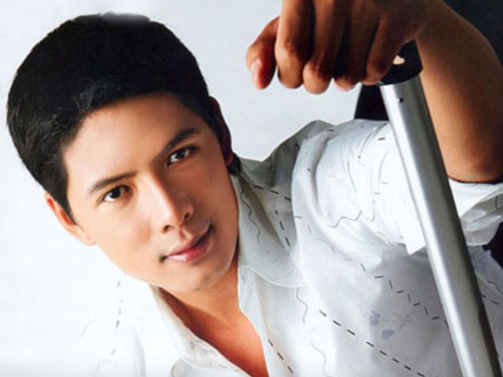 Bình Minh từng là mỹ nam đình đám showbiz Việt.