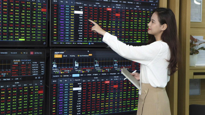 Chứng khoán tuần này được dự báo vẫn diễn biến tích cực. (Ảnh minh hoạ).