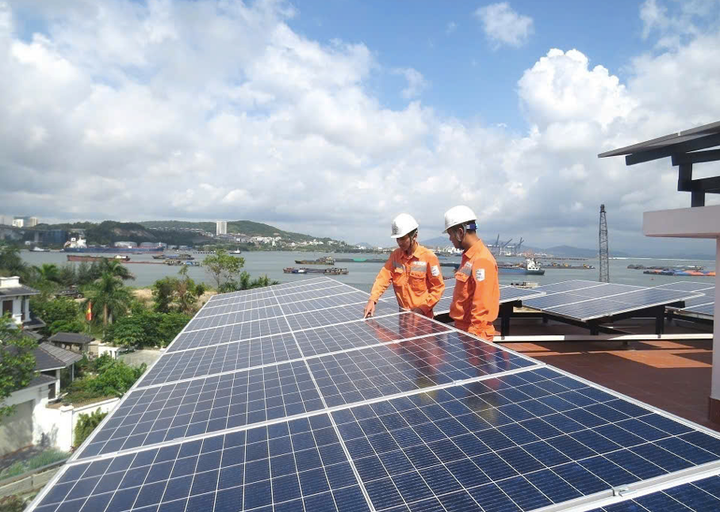 EVNNPC cụ thể hóa trụ cột chính sách năng lượng và đổi mới sáng tạo - 2