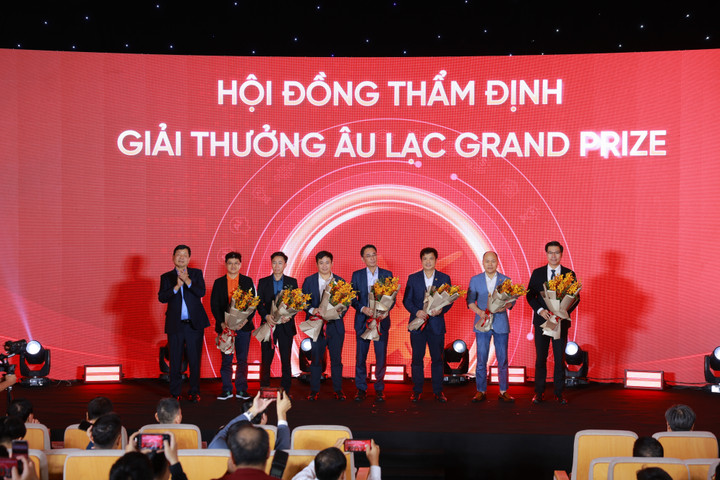 Hội đồng thẩm định Giải thưởng Âu Lạc Grand Prize ra mắt tại lễ công bố