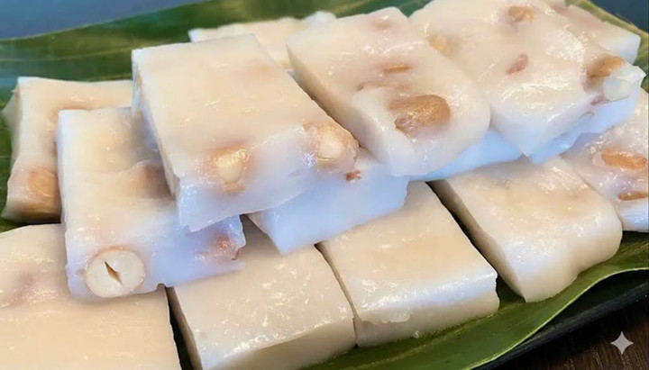 Chị em lựa chọn kỹ để không mua phải bánh đúc tẩm hàn the.