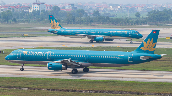 Vietnam Airlines mở bán thêm 60.000 chỗ với gần 300 chuyến bay phục vụ khách dịp Tết Nguyên đán Bính Ngọ 2026.