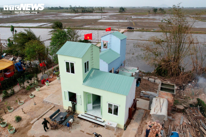 Sau cơn lũ lịch sử, hơn 600 ngôi nhà được bộ đội Quân khu 5 và các đơn vị xây bằng tinh thần thần tốc