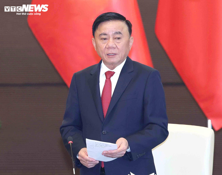 Thường trực Ban Bí thư chủ trì họp rút kinh nghiệm sau lễ tổng duyệt.