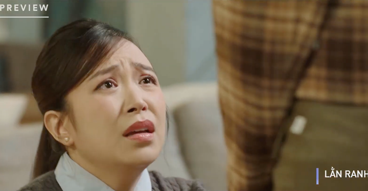 Huyền quỳ gối cầu xin Thu giảm án cho Khắc.