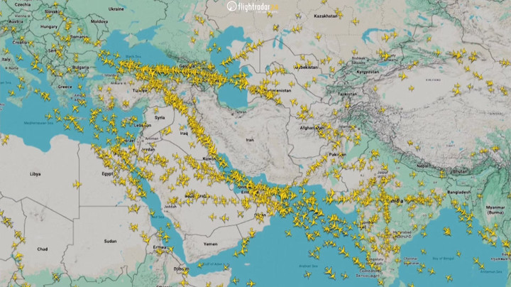 Không phận Iran vắng bóng máy bay ngày 14/1/2026. (Ảnh: FlightRadar24/Handout qua Reuters.)