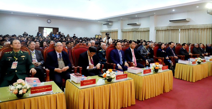 Các đại biểu tham dự hội thảo.