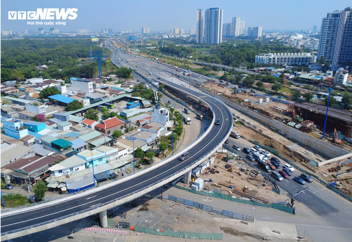 Nút giao An Phú là dự án trọng điểm TP.HCM đang quyết liệt đẩy nhanh tiến độ để thông xe trong dịp Tết Bính Ngọ sắp tới.