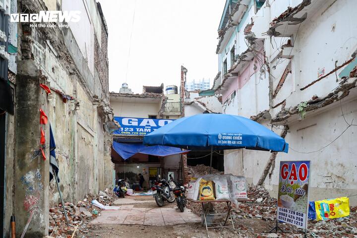 Hà Nội gấp rút giải phóng mặt bằng, đẩy nhanh thi công tuyến đường Tam Trinh - 18