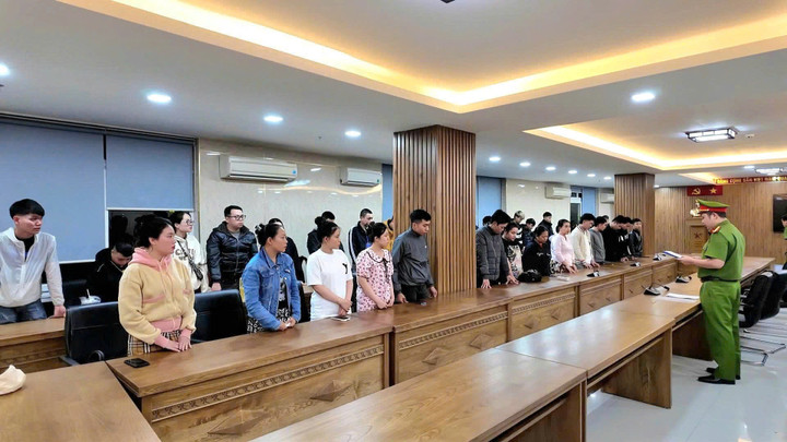 35 đối tượng bị bắt giữ. (Ảnh: C.A)