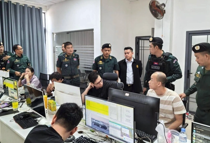 Lực lượng chức năng Campuchia đột kích một ổ lừa đảo trực tuyến