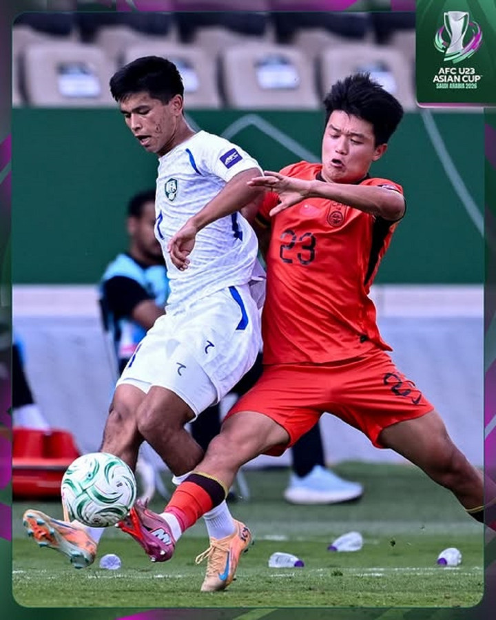 U23 Uzbekistan và U23 Trung Quốc hoà 0-0 sau 2 hiệp chính.