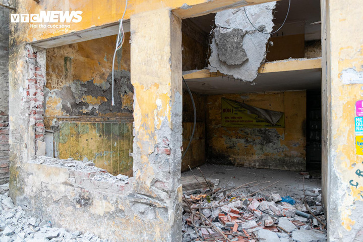 Người Hà Nội tất bật dọn nhà, bàn giao mặt bằng phục vụ thi công Vành đai 2,5 - 20