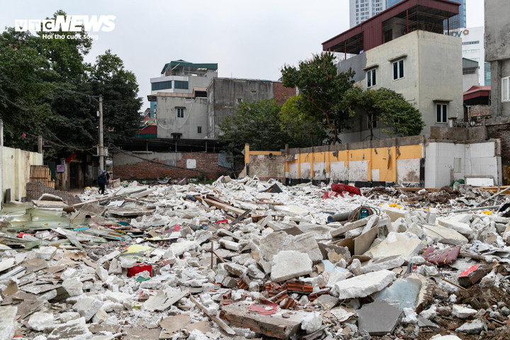 Người Hà Nội tất bật dọn nhà, bàn giao mặt bằng phục vụ thi công Vành đai 2,5 - 14