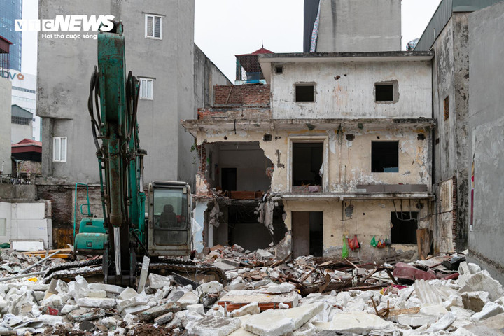 Người Hà Nội tất bật dọn nhà, bàn giao mặt bằng phục vụ thi công Vành đai 2,5 - 21