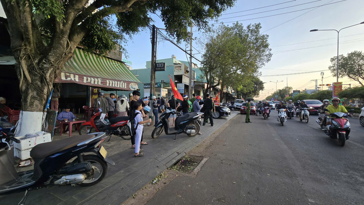 Công an phong tỏa hiện trường.