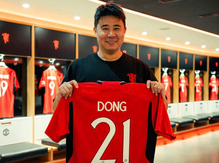 Cựu tiền đạo Đổng Phương Trác chỉ trích cách chơi của U23 Trung Quốc.