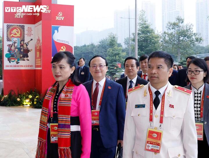 Hình ảnh các đại biểu tham dự phiên khai mạc Đại hội XIV của Đảng.