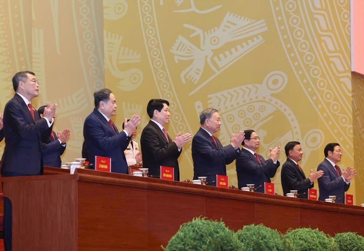 Các lãnh đạo Đảng, Nhà nước tham gia Đoàn Chủ tịch Đại hội. (Ảnh: TTXVN)