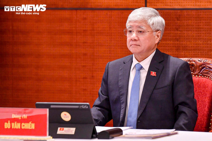 Ủy viên Bộ Chính trị, Phó Chủ tịch Thường trực Quốc hội Đỗ Văn Chiến tại phiên thảo luận. (Ảnh: Nhạc Dương)