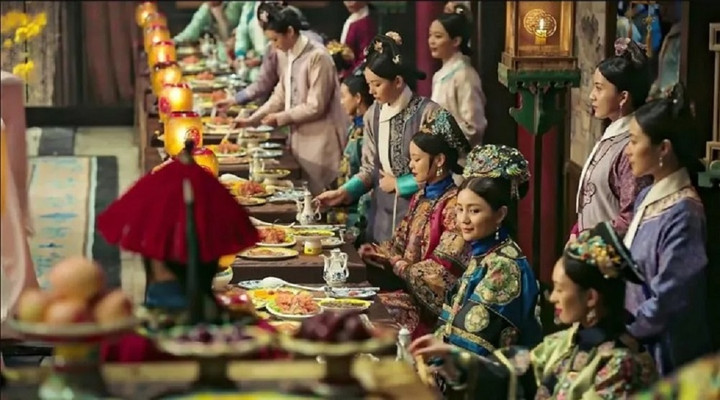 Càn Long là vị vua rất yêu thích sự xa hoa.