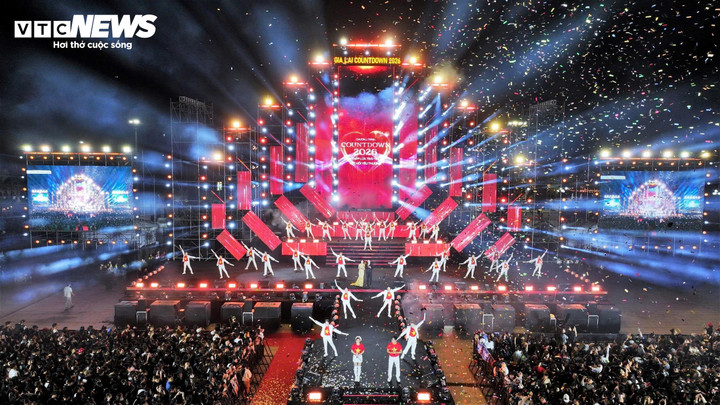 Gia Lai sẽ có chương trình nghệ thuật và màn bắn pháo hoa tại 2 điểm cầu Quy Nhơn và Pleiku trong đêm Giao thừa.