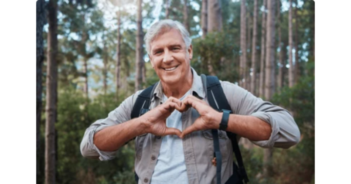 Duy trì đi bộ giúp bảo vệ tim mạch lâu dài (Ảnh: Shutterstock)