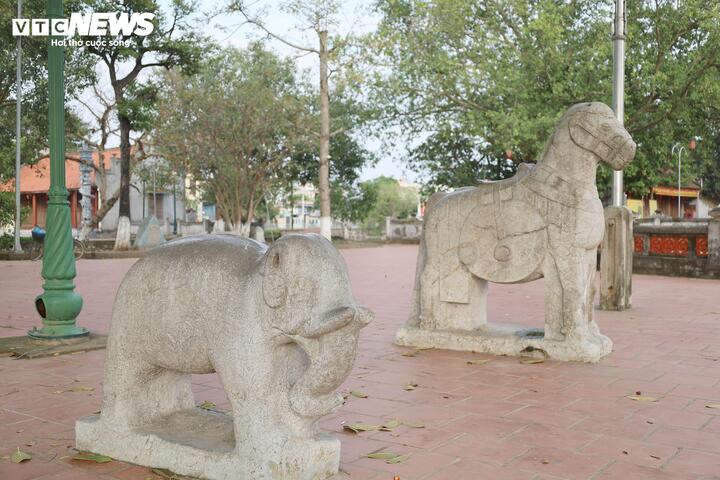 Chiêm ngưỡng những pho tượng cổ độc đáo trong đền thờ danh tướng Yết Kiêu - 25